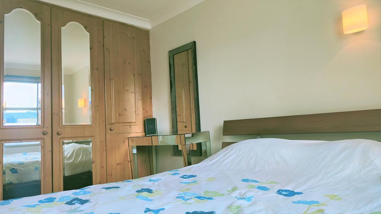 Victorian Pimlico Retreat: Spacious One-Bedroom with Prime Location London Exterior photo