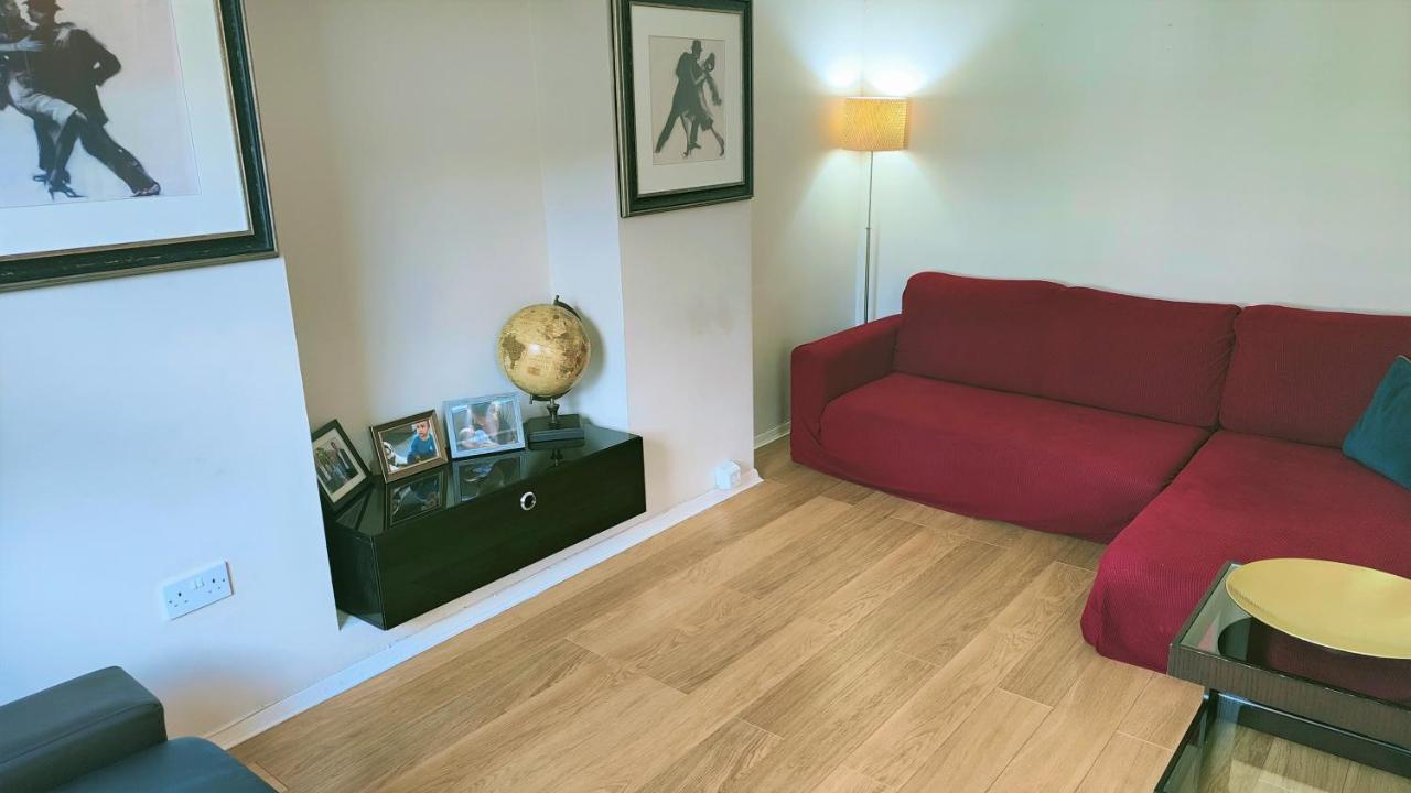 Victorian Pimlico Retreat: Spacious One-Bedroom with Prime Location London Exterior photo