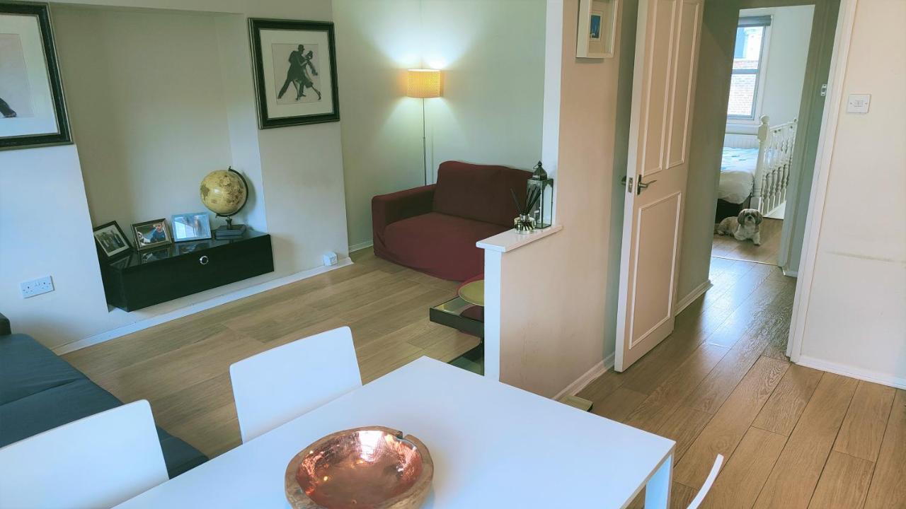 Victorian Pimlico Retreat: Spacious One-Bedroom with Prime Location London Exterior photo